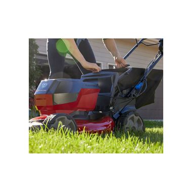 Toro 60V 21in Push Lawn Mower 4Ah Kit, large image number 7