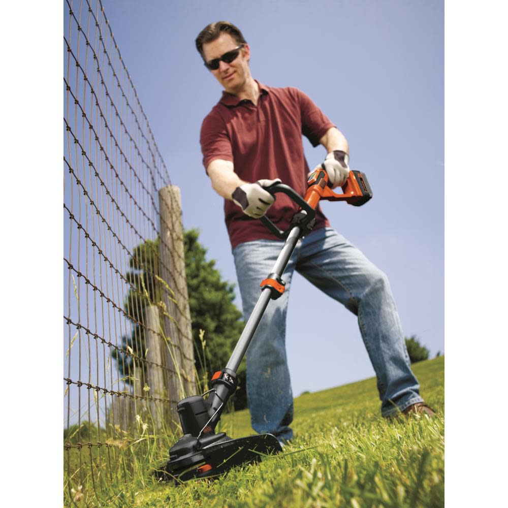 Black and Decker 40V MAX Lithium High Performance String Trimmer with