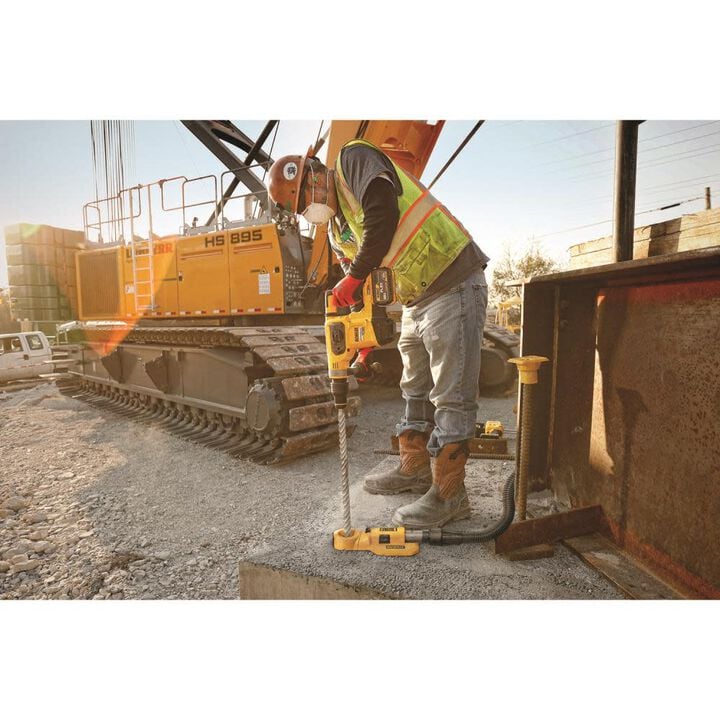 DEWALT 1-9/16in SDS Max 60V Combination Hammer Kit, large image number 4
