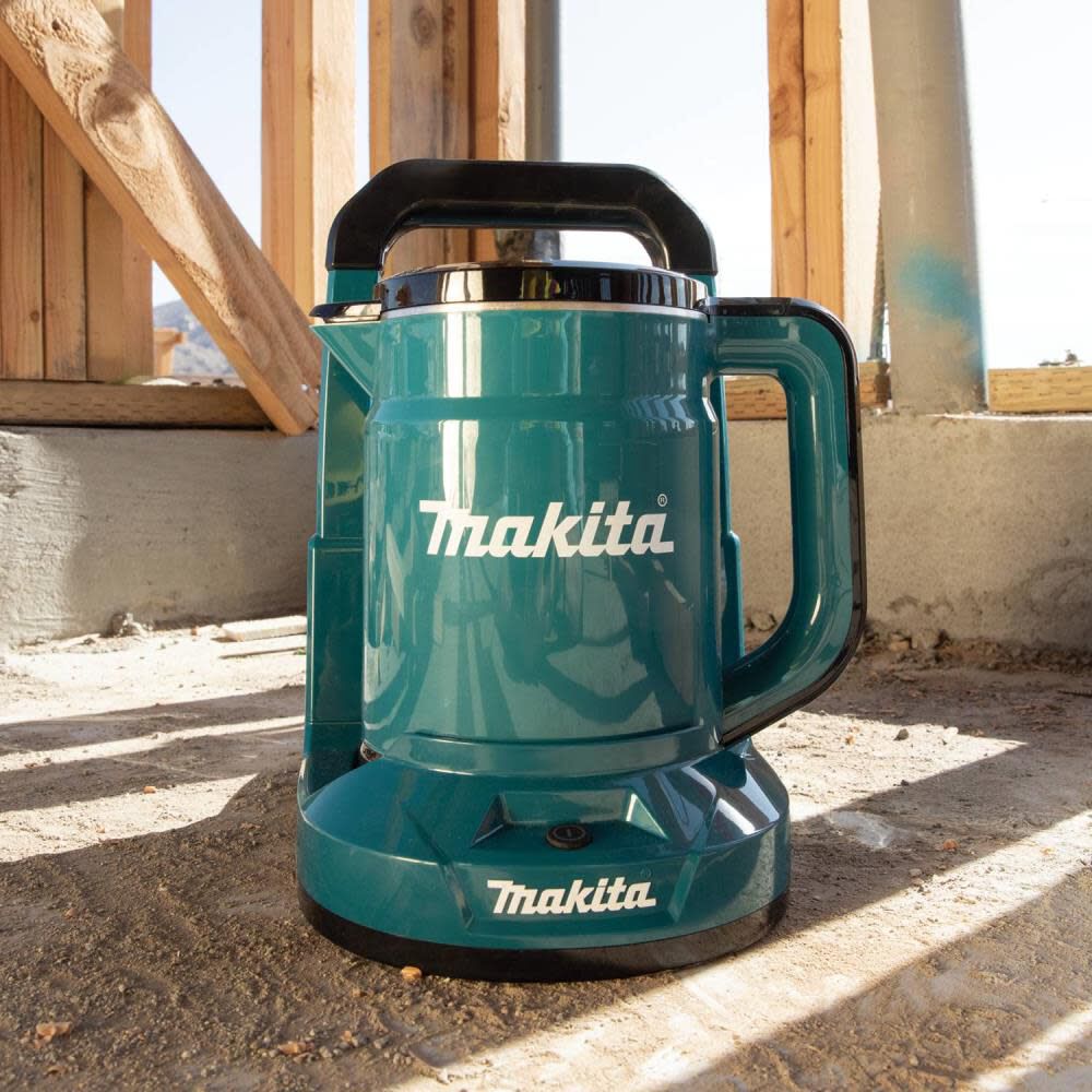 Makita 40V max XGT Hot Water Kettle (Bare Tool) GTK01Z