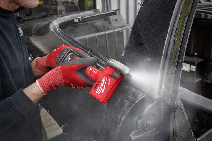 Milwaukee M12 FUEL 3 in. Compact Cut Off Tool Kit, large image number 9