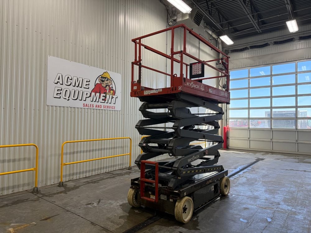 Skyjack SJIII4632 32 Ft Electric Slab Scissor Lift Used 2016, large image number 8