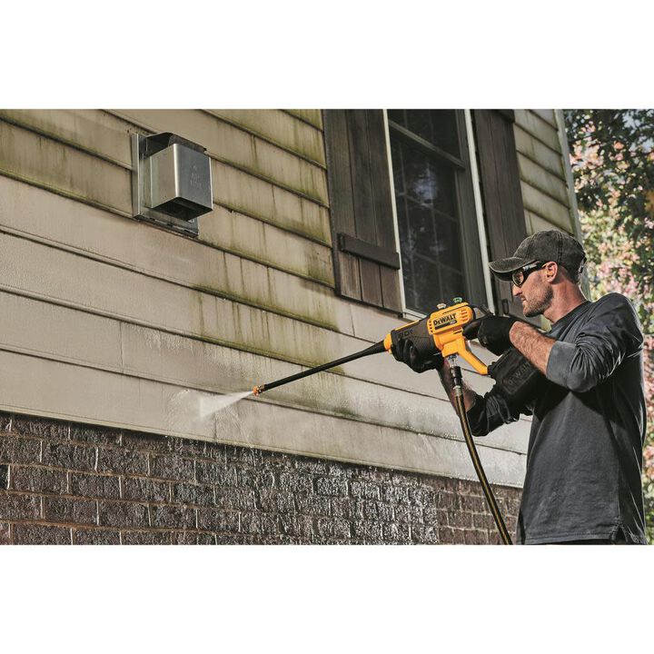 DEWALT 20V Max 550 PSI 1.0 GPM Battery Powered Cold Water Power Cleaner with 4 Spray Nozzles Bare Tool, large image number 6