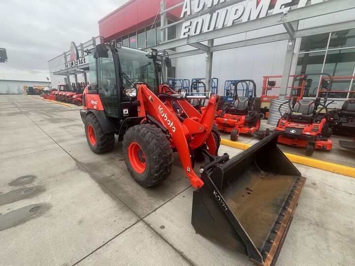 Kubota R640R3 64HP Gasoline-Powered Wheel Loader - Used 2022, large image number 6