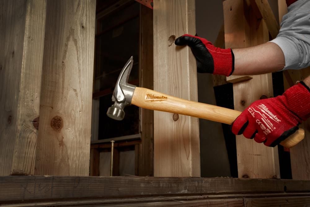 Milwaukee 19oz Milled Face Hickory Wood Framing Hammer, large image number 10