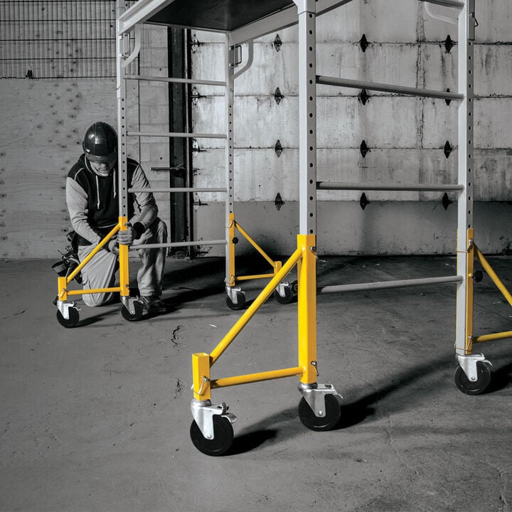 Metaltech 14in Outriggers with Casters for Jobsite Baker Scaffolds 4pk, large image number 1