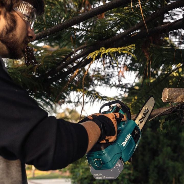 Makita 18V LXT Lithium-Ion Brushless Cordless 10in Top Handle Chain Saw (Bare Tool), large image number 9