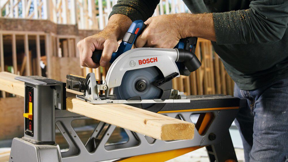 Bosch 18V 6-1/2 Inch Circular Saw Left Blade Kit Reconditioned, large image number 13