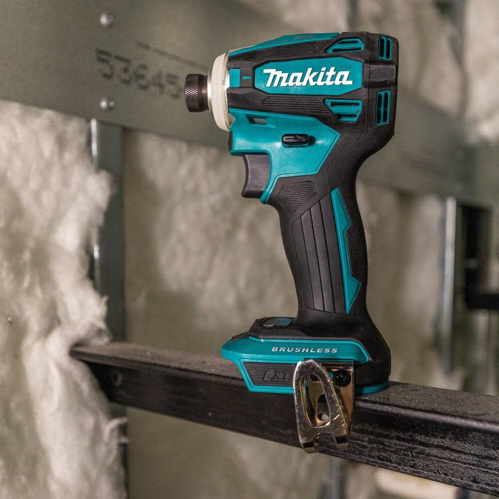 Makita bare outlet tools 18v