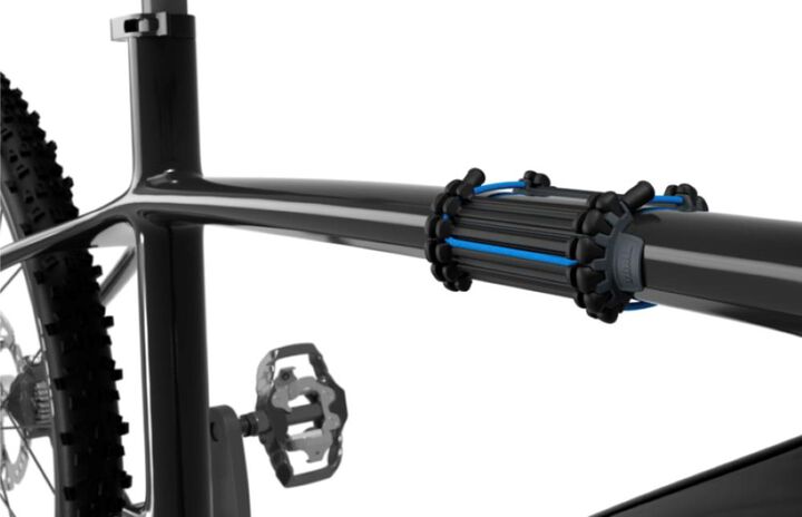 Thule Carbon Frame Protector for Bike Carriers with a Torque Limiter Knob, large image number 1