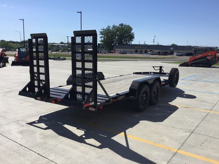 Diamond C LPX 18 Ft Low Profile Equipment Trailer, large image number 4