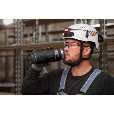 Milwaukee PACKOUT 24oz Insulated Bottle with Chug Lid - Black, large image number 8