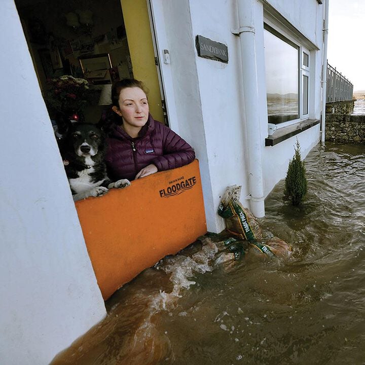 Quick Dam Expanding Doorway Flood Barrier Fits 30 in. to 35 in., large image number 3