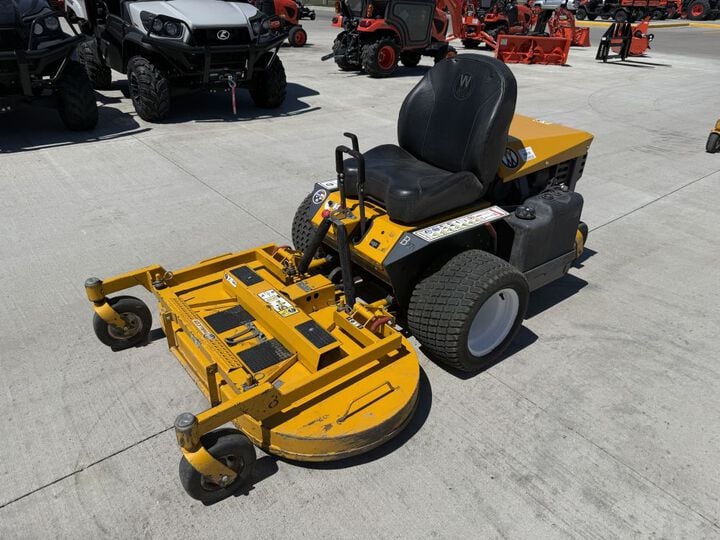Walker B27i 48 Inch 26.5HP Zero-Turn Riding Mower Used 2021, large image number 14