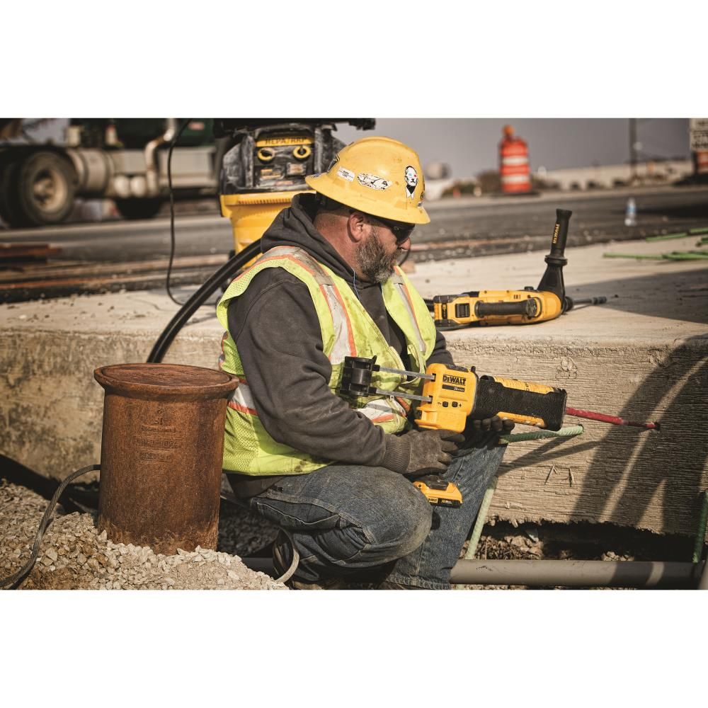 DEWALT 1-9/16in SDS Max 60V Combination Hammer Kit, large image number 7