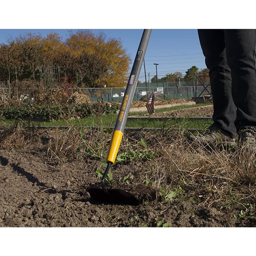 True Temper Welded Garden Hoe with Cushion End Grip-on Hardwood Handle, large image number 4