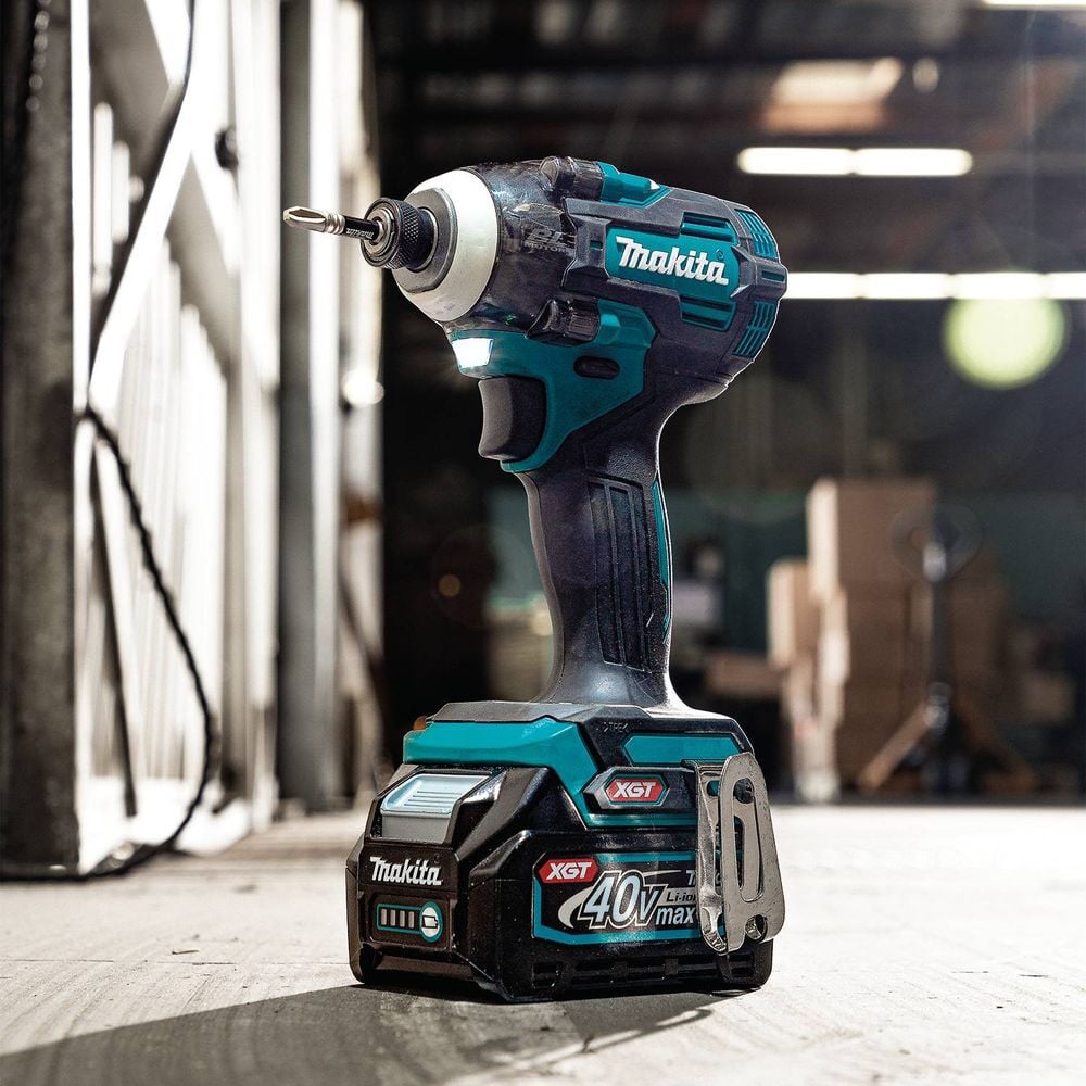 Makita 40V Max XGT Brushless Cordless 2-Piece 2.5Ah/4.0Ah Combo Kit, large image number 5