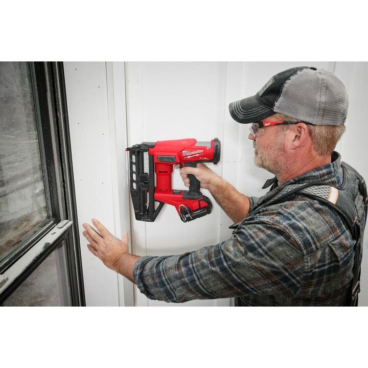 Milwaukee M18 FUEL 16 Gauge Straight Finish Nailer (Bare Tool), large image number 9