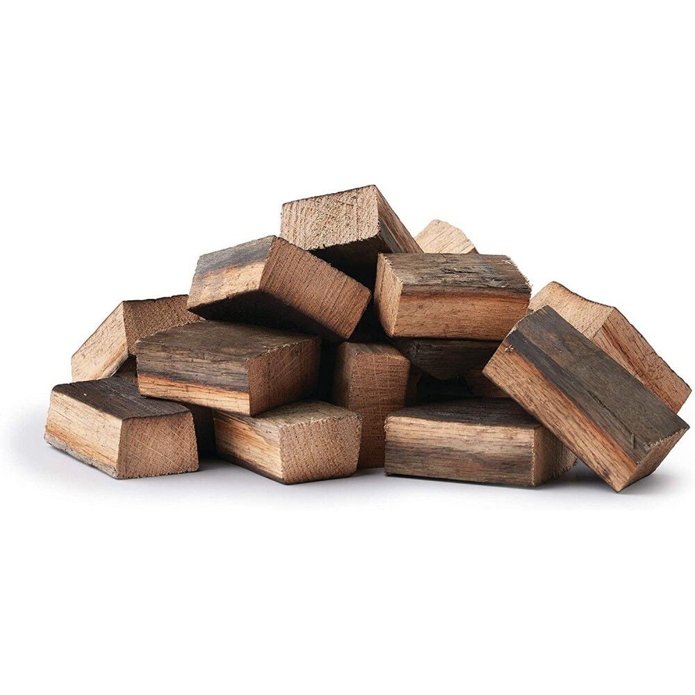 Napoleon Whiskey Barrel Oak Wood Chunk 350 Cu Inch Coverage – 67029