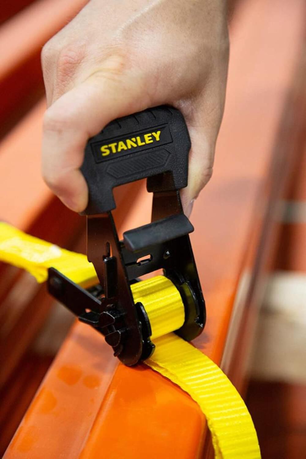 Stanley S1006 Ratchet Tie Down Straps 1in x 14' Medium Cargo Hauling 3000 lbs Break Strength 4pk, large image number 5