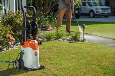 Stihl RE 90 PLUS 1800 PSI 1.2 GPM Electric Cold Water Pressure Washer with 2 Spray Nozzles