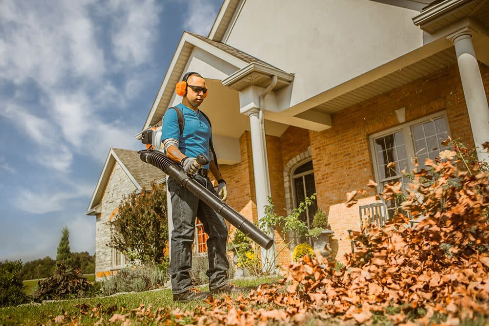 Stihl br 200 compact sales low weight blower