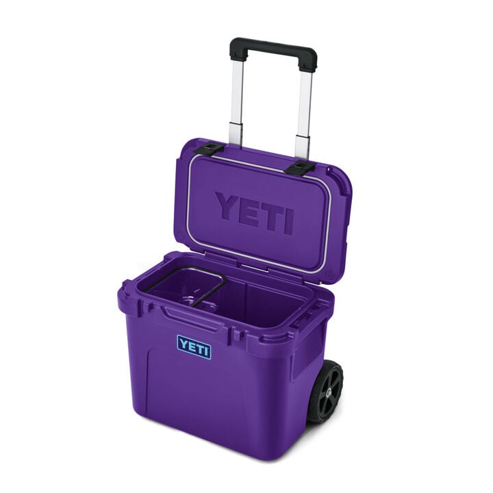 YETI Roadie 32 Wheeled Hard Cooler Pace Purple