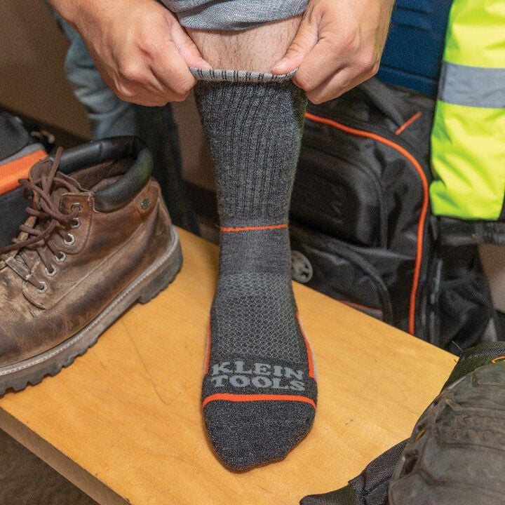 Klein Tools Performance Thermal Socks Large, large image number 2