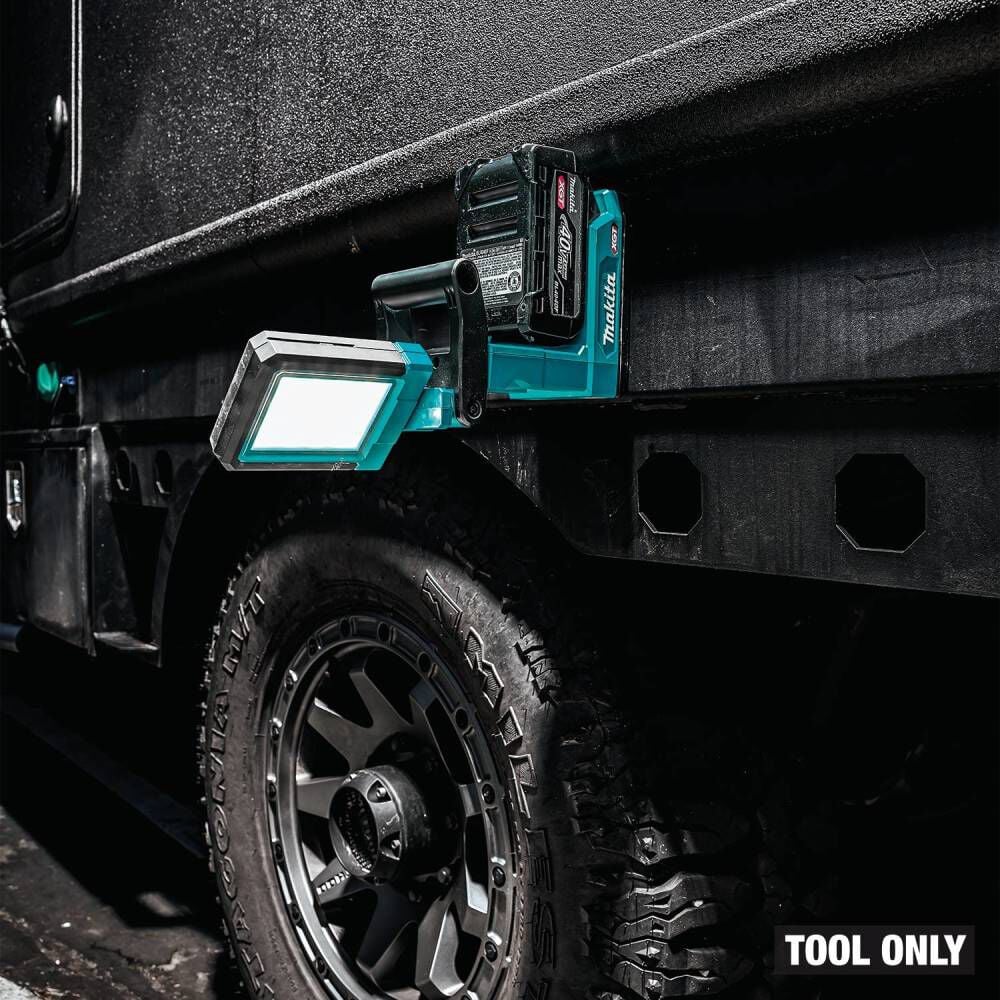 Makita 40V max XGT Lithium-Ion LED Magnetic Work Light (Bare Tool), large image number 6