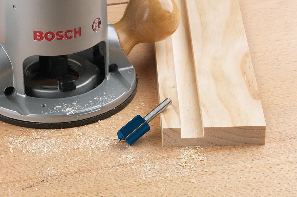 Bosch 7/8 Inch X 1-1/4 Inch Carbide Tipped 2-Flute Straight Bit