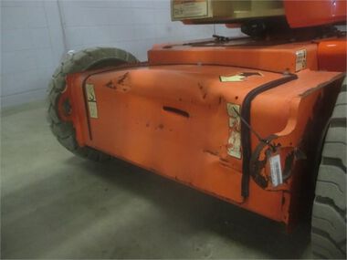 JLG 40' Boom Lift Articulating Electric with Jib E400AJPN - 2011 Used, large image number 16