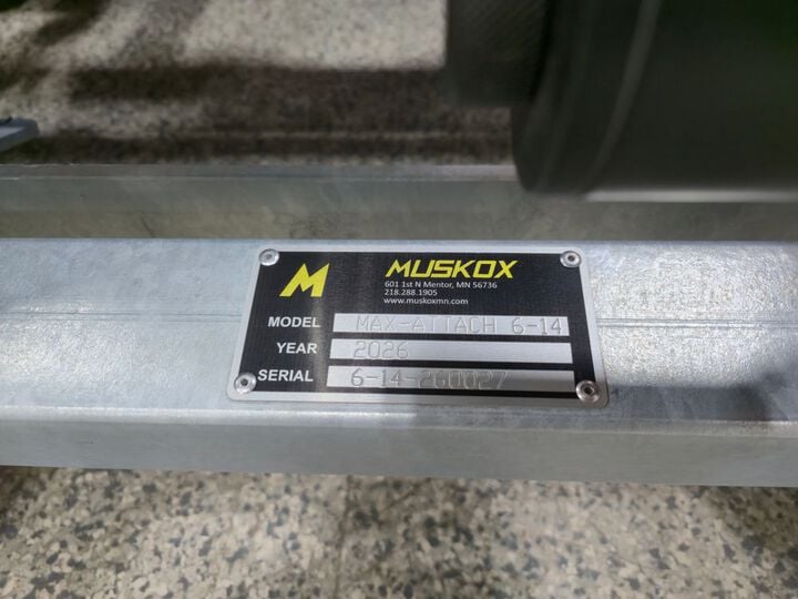 MUSKOX Max Attach 6-14 Universal Skid Steer Quick Attach Plate, large image number 6