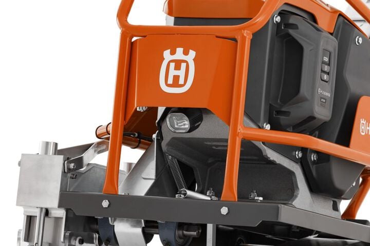 Husqvarna Construction Soff-Cut 150 PACE Battery Early Entry Concrete Saw Body Only (Bare Tool), large image number 6