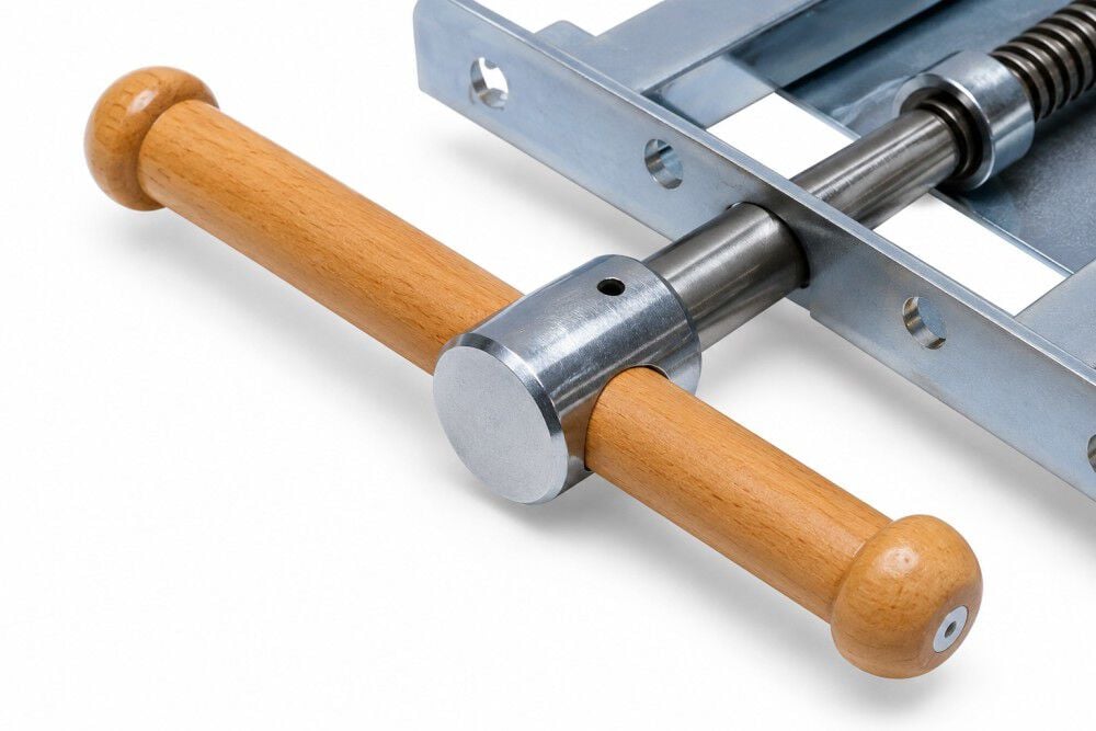 Sjobergs AV-25 Steel Adjustable Workbench Vise, large image number 2
