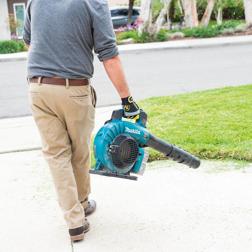 Makita 18V X2 (36V) LXT Lithium-Ion Brushless Cordless Blower with Vacuum Attachment Kit (Bare Tool), large image number 2