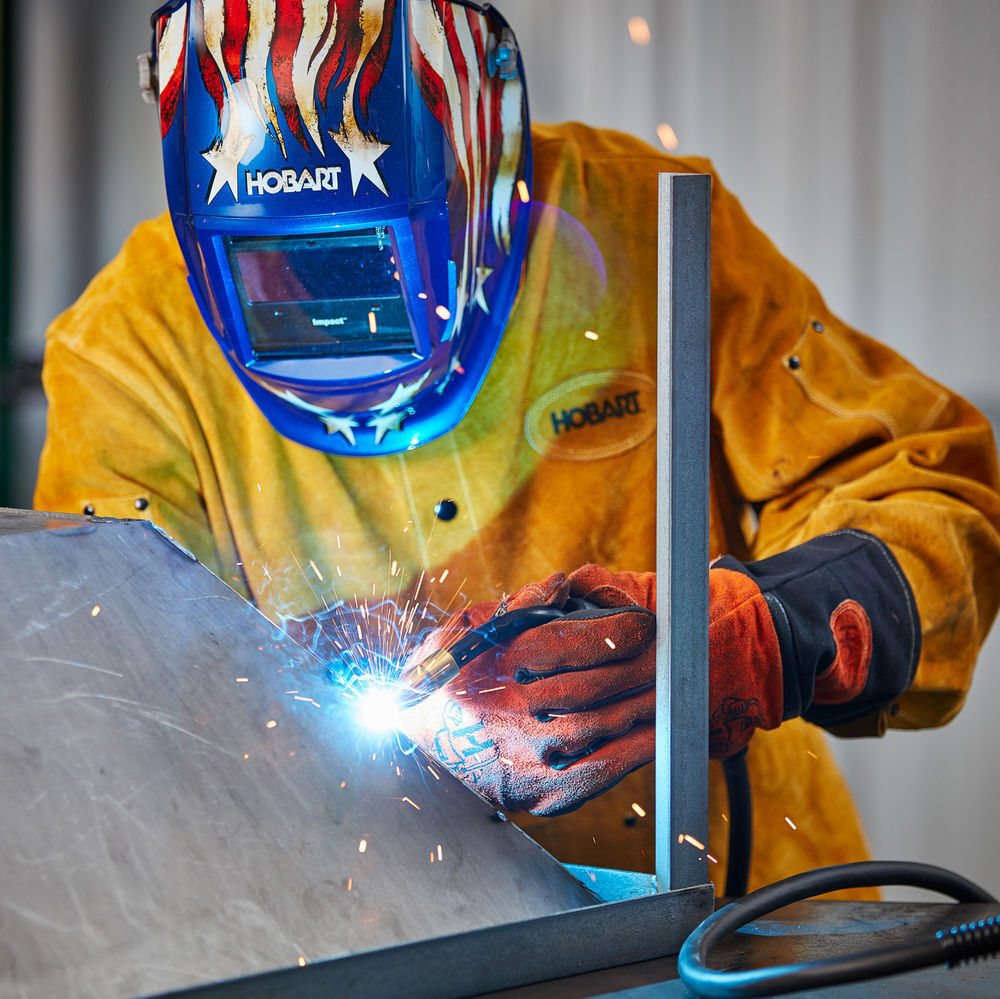 Hobart Handler 210MVP MIG Welder 115/230VAC 60 Hz, large image number 4