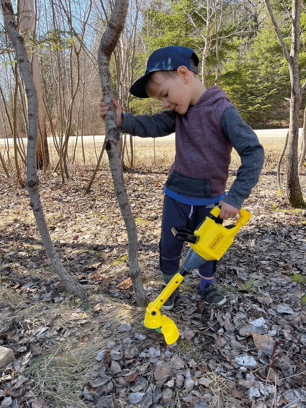 Stanley Jr Kids Battery-Powered Weed Trimmer Toy, large image number 4
