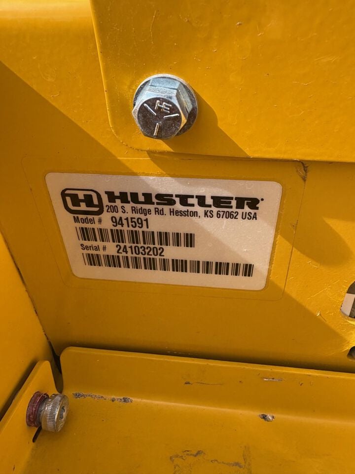 Hustler Surfer Pro 34 Inch Stand-On Zero-Turn Mower Used 2025, large image number 12