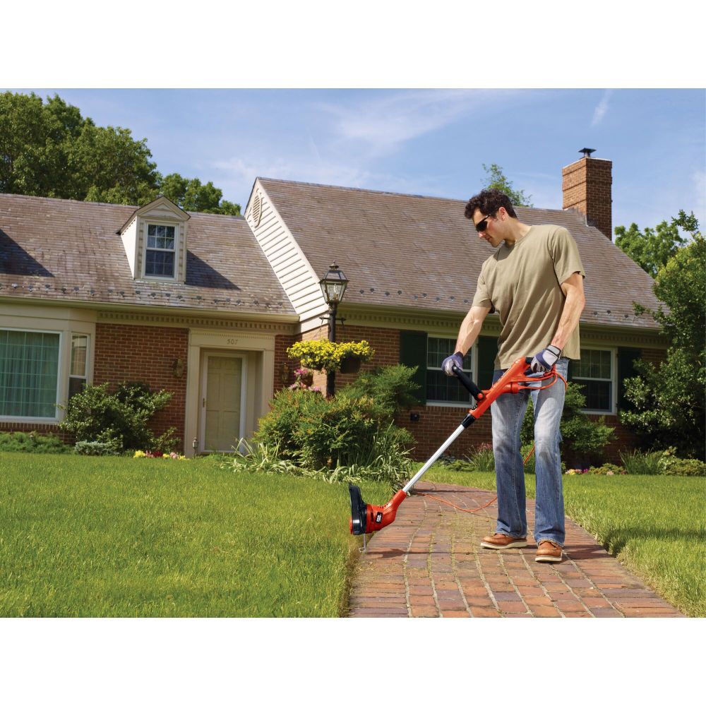 Black and Decker 5.2 Amp Electric String Trimmer, large image number 2