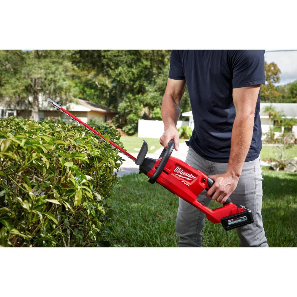 Milwaukee hedge trimmer kit deals
