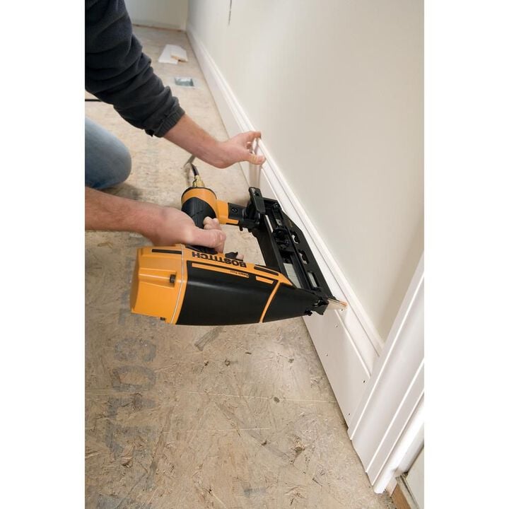 Bostitch 2.5-in x 16-Gauge Clip Head Finishing Pneumatic Nail Gun, large image number 8