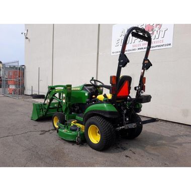 John Deere 1025R 23.9HP 1266 cc Diesel Sub-Compact Utility Tractor - 2017 Used, large image number 6