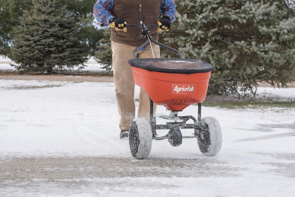 Agri-Fab 130 lb Commercial Push Spreader, large image number 16