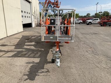 JLG 35 Ft. Tow-Pro Boom Lift Towable, large image number 6