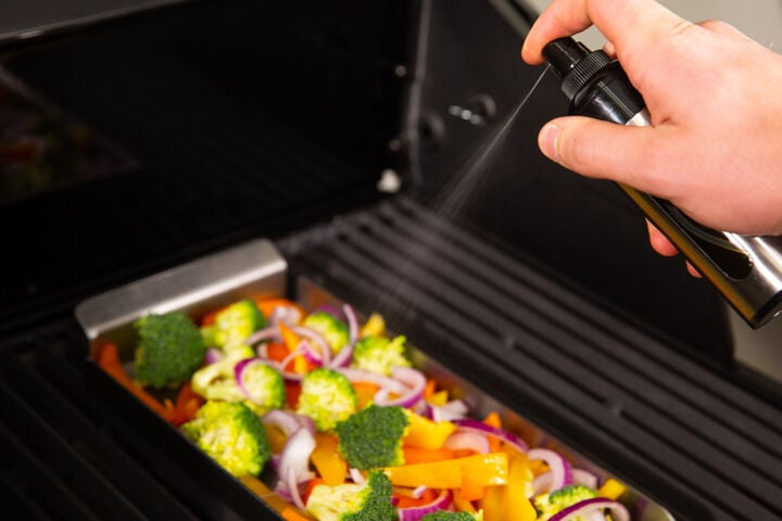Broil King Oil Spritzer Stainless Steel, large image number 2