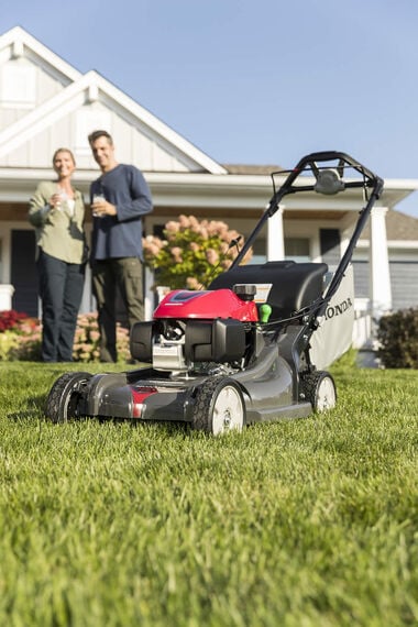 Honda 21 In. Nexite Deck Self Propelled 4-in-1 Versamow Lawn Mower with GC200 Engine Auto Choke and Select Drive, large image number 7