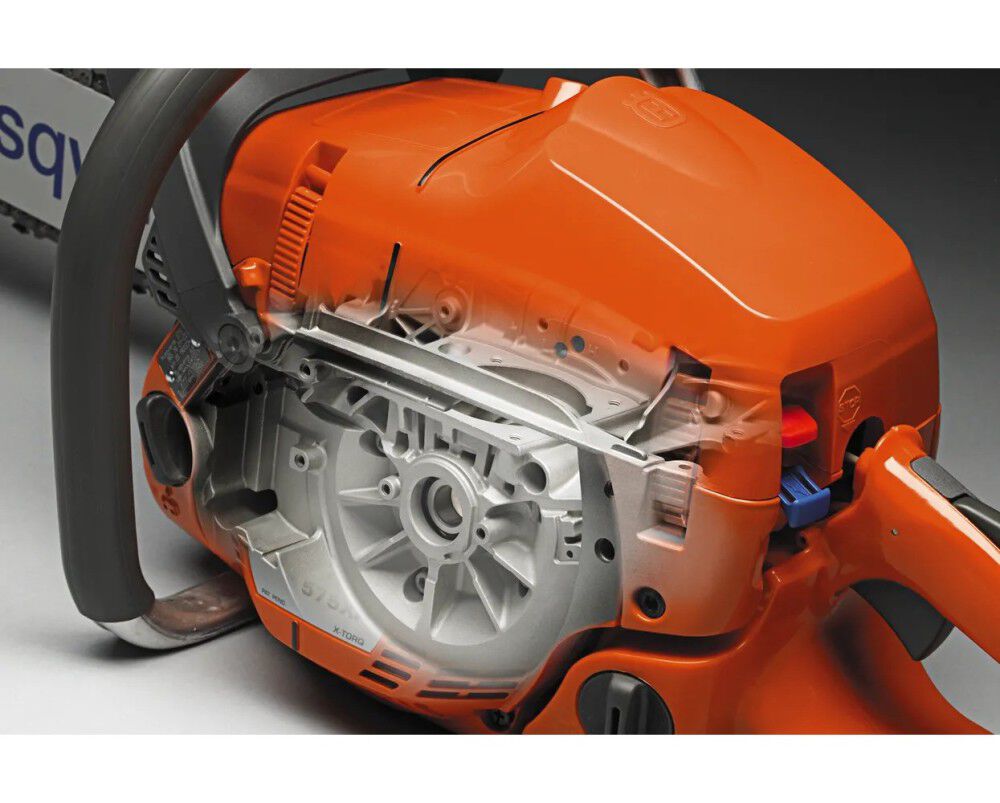 Husqvarna 365 20 Inch and C83 Chain 4.9HP Gas-Powered Chainsaw, large image number 3