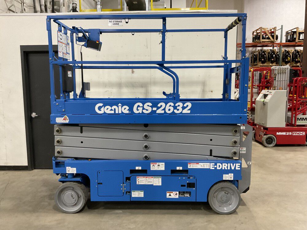 Genie 26 Feet Electric Slab Scissor Lift with E-Drive 500