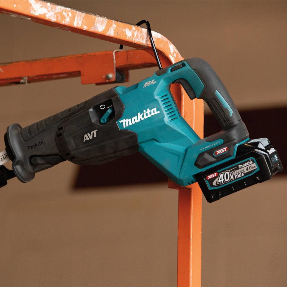 Makita 40V max XGT AVT Orbital Recipro 