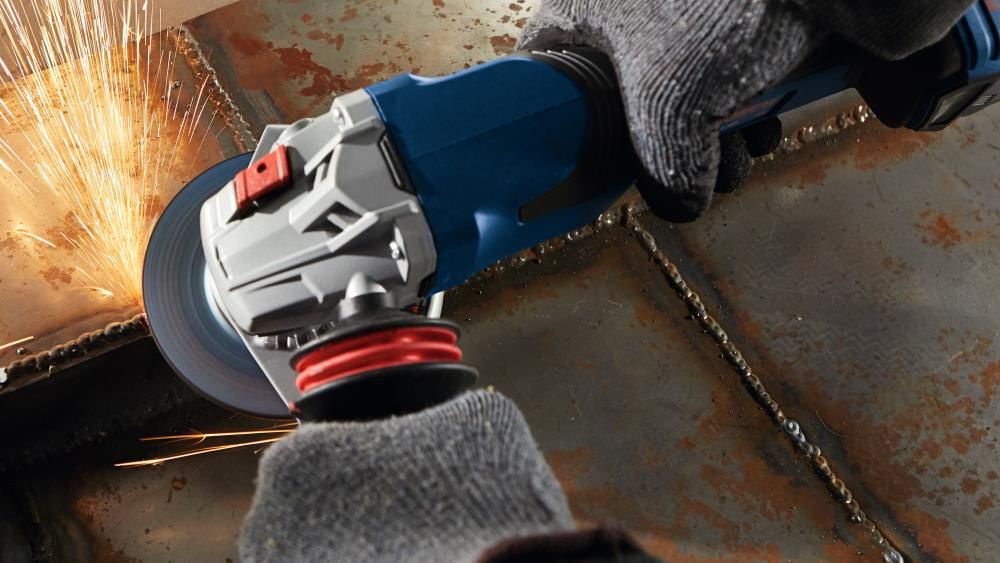 Bosch PROFACTOR 18V Spitfire 5  6in Angle Grinder with Paddle Switch Kit with 1 CORE18V 8Ah PROFACTOR Performance Battery, large image number 4